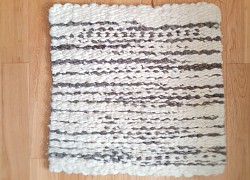 Wool mix rug