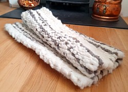 Wool mix rug
