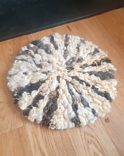 Wool mix seat pad