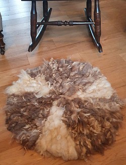 Small round rug